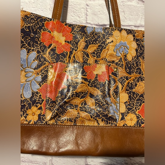 Patricia Nash Exotic Island Gold Leather Floral Tote Bag - Picture 9 of 13